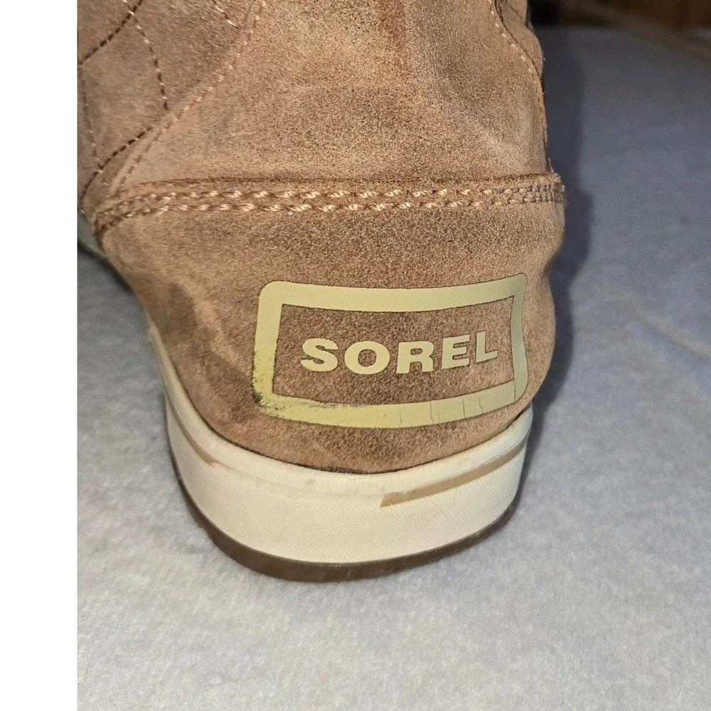 Sorel adds tan while